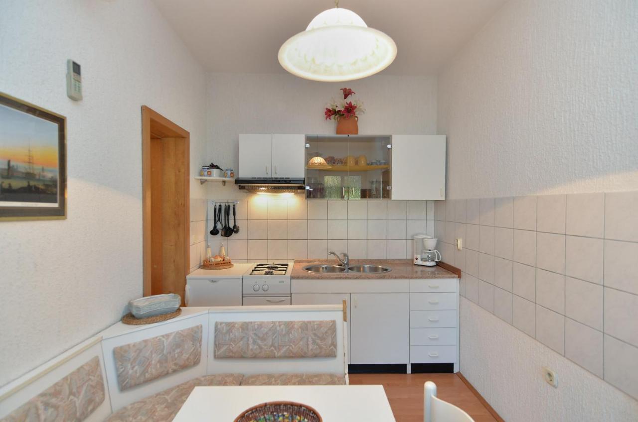 Apartments Vrcevan 811 Medulin Eksteriør bilde